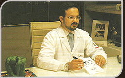 Foto do Dr. Márcio e Dr. Matt no Congresso em Orlando de Transplante Capilar Foto Dr. Márcio Crisóstomo e Dr. Matt Leavitt