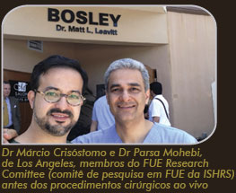 Dr. Márcio com o Dr. Parsa antes da cirurgia de transplante capilar